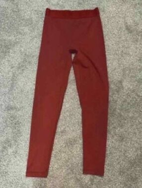 fresh Women's Burgundy Leggings